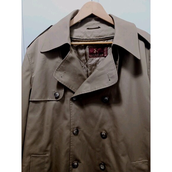 Men's Nordstrom Tan Trench Coat With Wool Blend Zipout Lining Size 46R - Picture 3 of 14